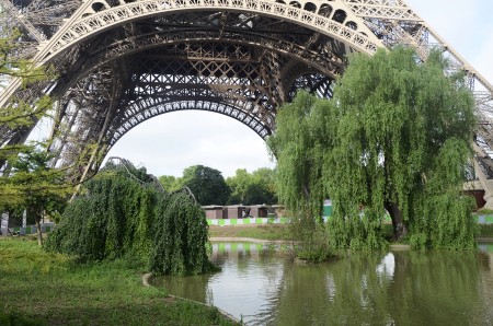 Photo Eiffel Tower gardens